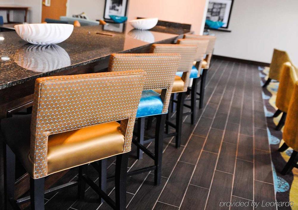 Hampton Inn Birmingham/Fultondale Restaurant photo